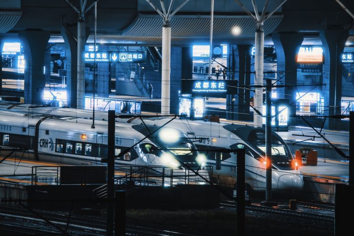 火车几号站台候车?查询方法全解 火车站台几号 火车时刻表